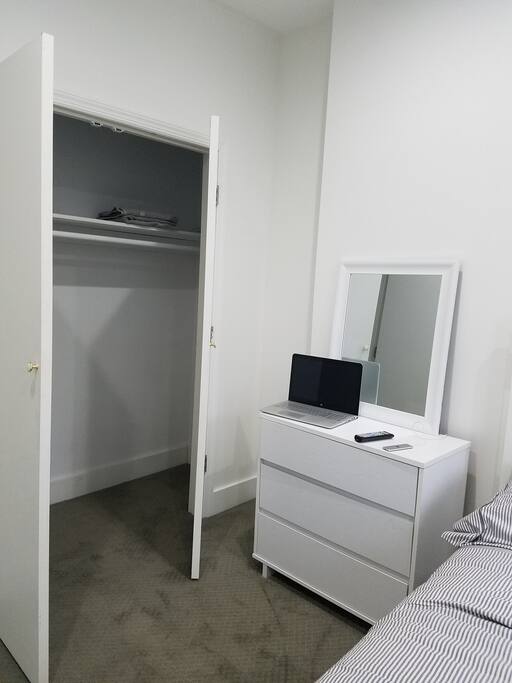 CLOSET SPACE