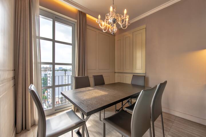 Serviced Apartment in downtown ★TheDragonsHost,2Br
