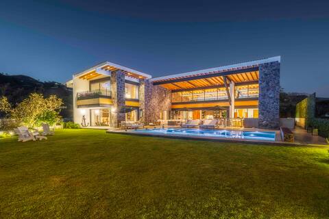 NAUTILUS Valle de Bravo.Alberca/Jacuzzi ski boat