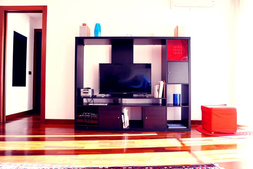 Living room/TV set
