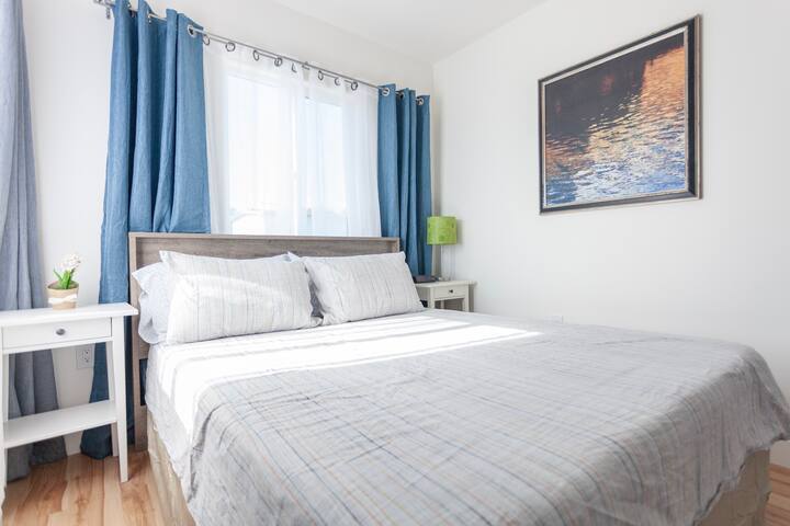 Спална соба - брачен кревет (широк 150 - 179 см)