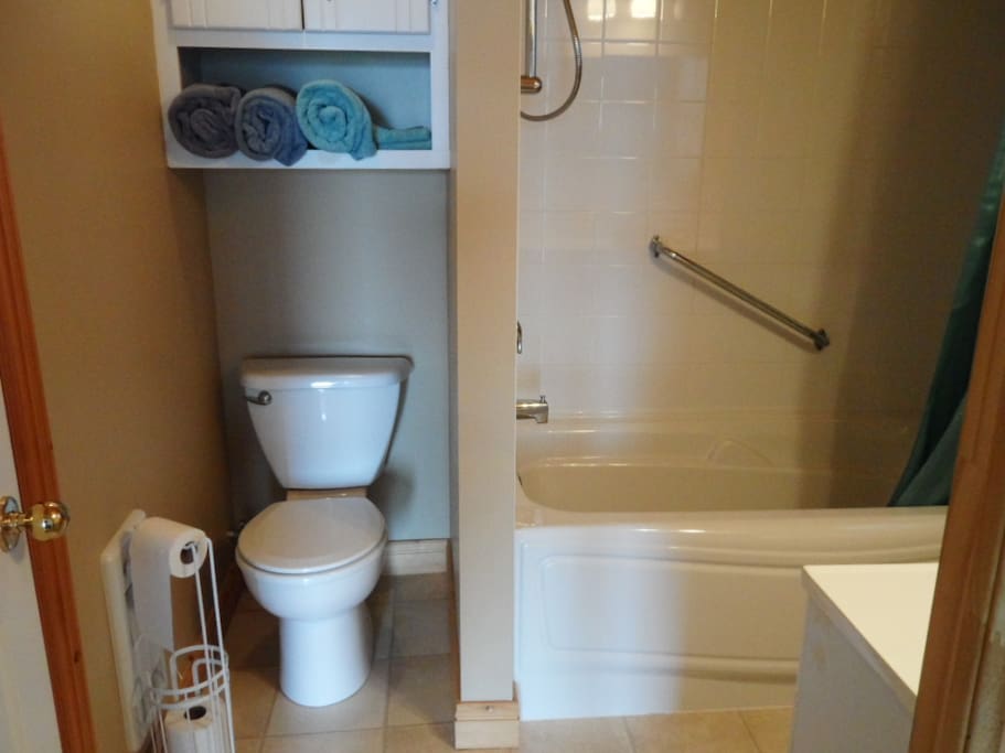 Bathroom with heated tile floor
