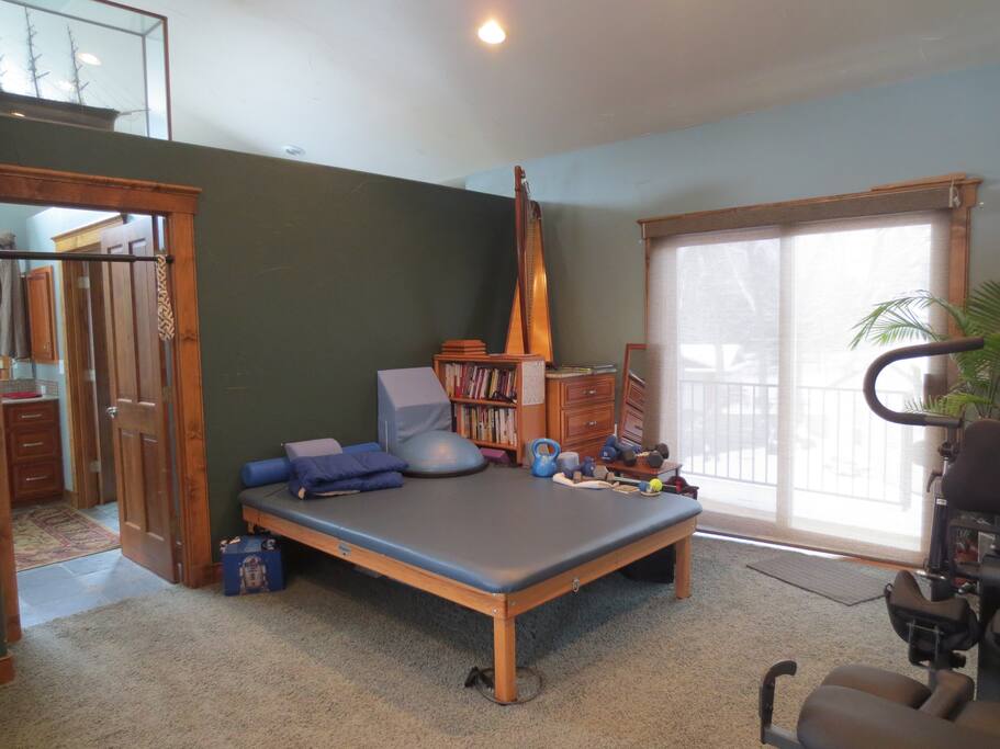 Master Bedroom West