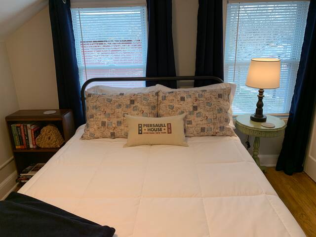 The second bedroom is small but well appointed.