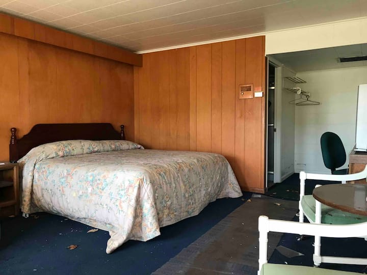 Owosso Vacation Rentals & Homes Michigan, United States Airbnb