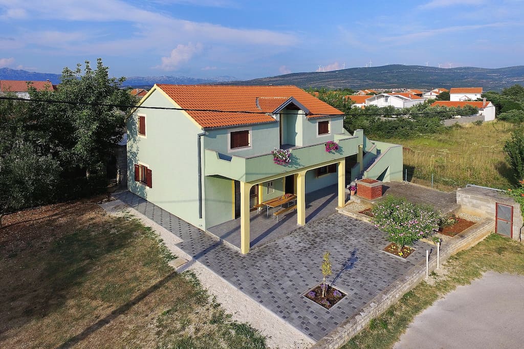 Mirno okruženje...