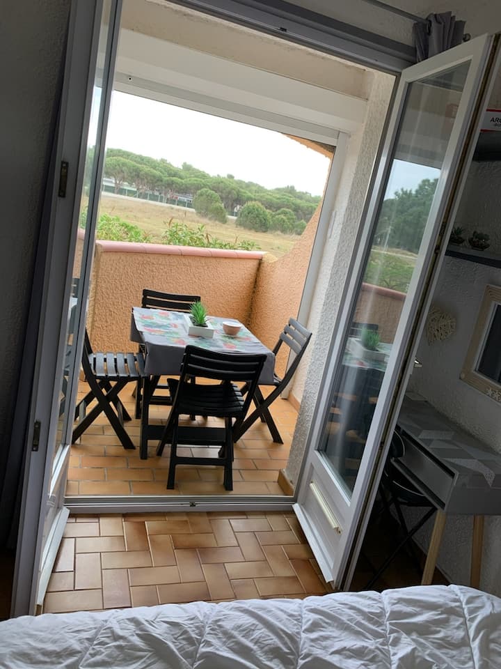 Habitación con vistas al balcón 