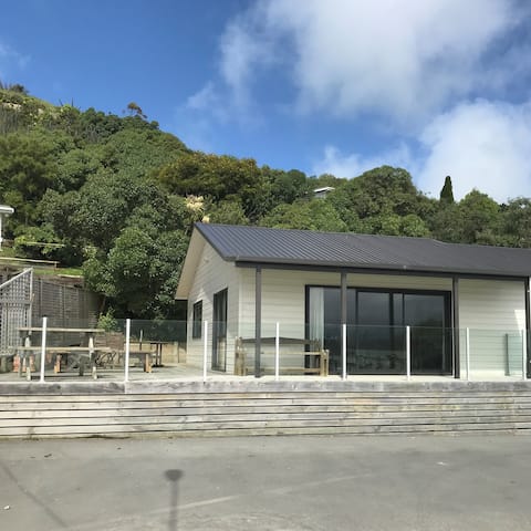 Moeraki Magic on Haven, Beautiful sea views.