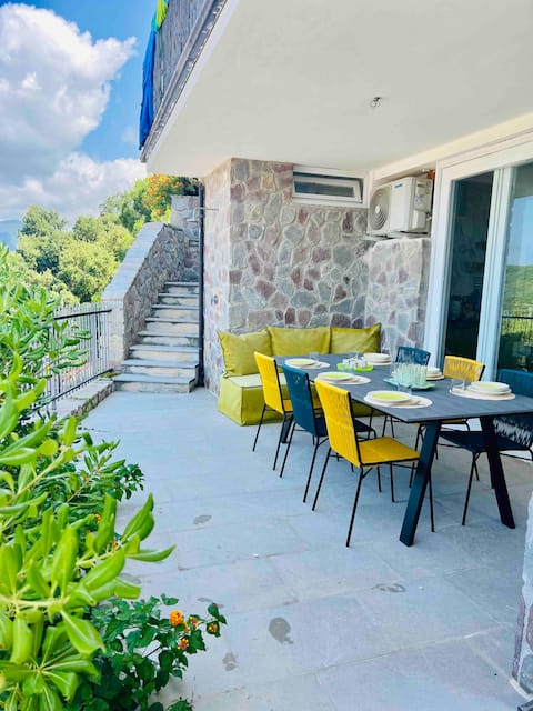 Comfortable and modern apartment in Palinuro