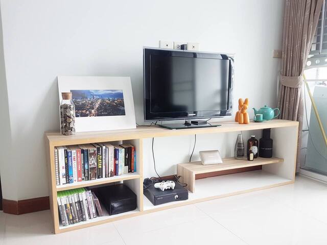 2 Br 4ppl Trendy Area, Pool, WiFi, BTS, Shopping gallery image 4