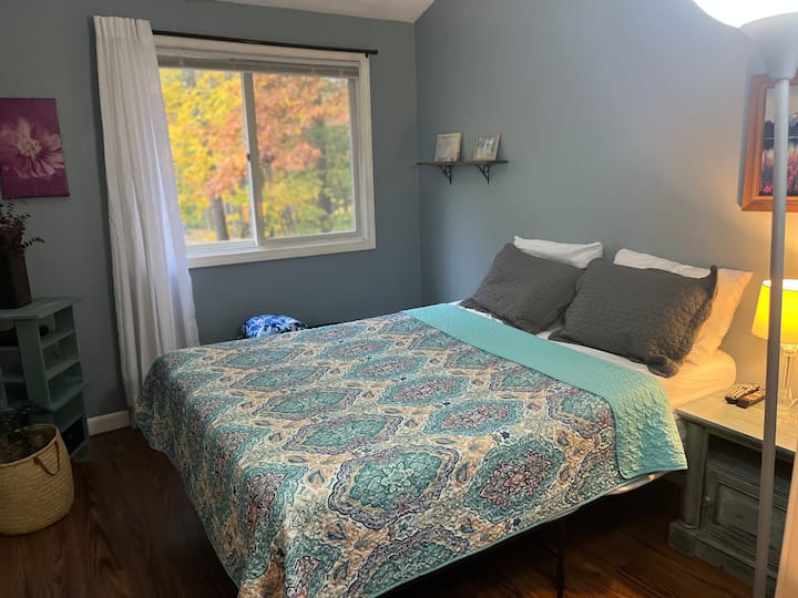 Ზედა დონის ორადგილიანი საძინებელი № 2