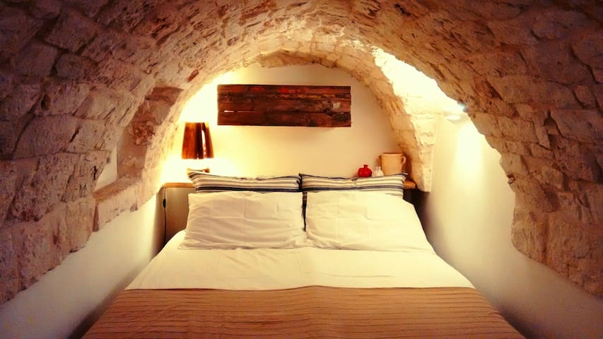 Lovely Magic Stone 2 Floors + Terrace + Free WIFI