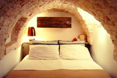 Lovely Magic Stone 2 Floors + Terrace + Free WIFI