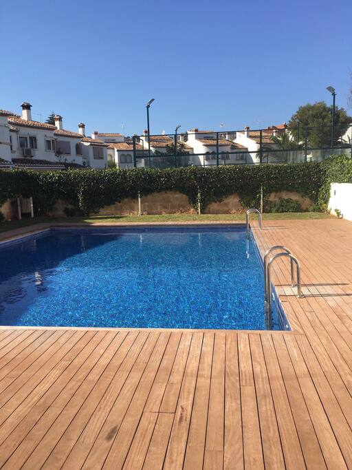Piscina comunitaria