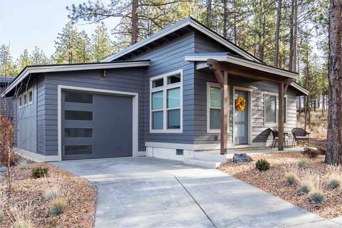 Home in Lodges at Bachelor View - Book Now!