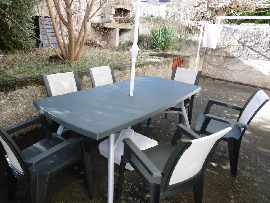 Terrasse with barbecue