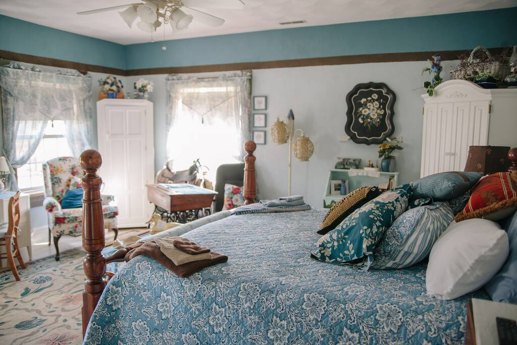 The King Room features a luxurious king-size bed and private bathroom.