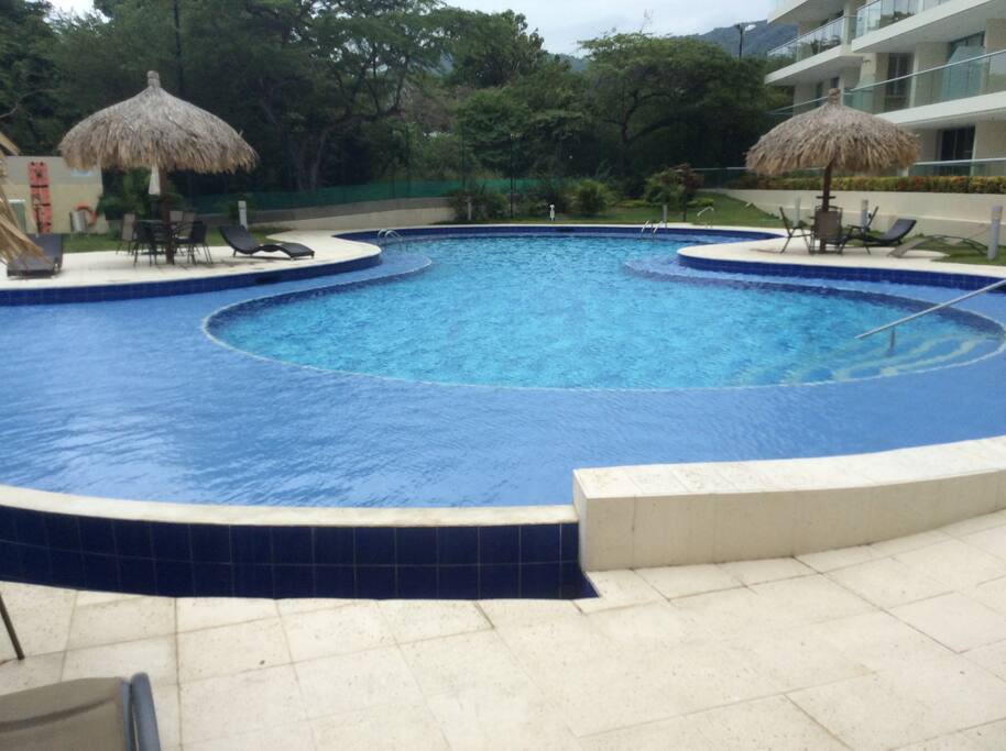 Piscina para adultos (2)
