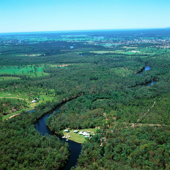 a million miles from anywhere (7 kms to Taree)