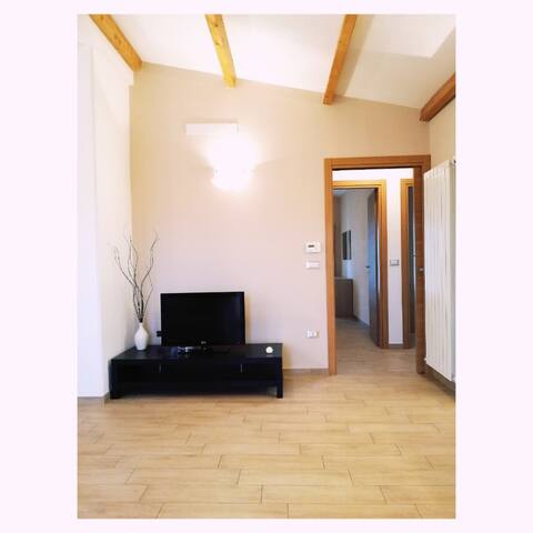 Appartamento nuovo e spazioso, tra mare e montagna