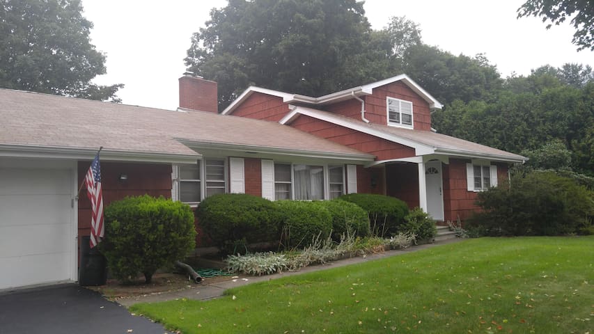 Single room with separate entrance