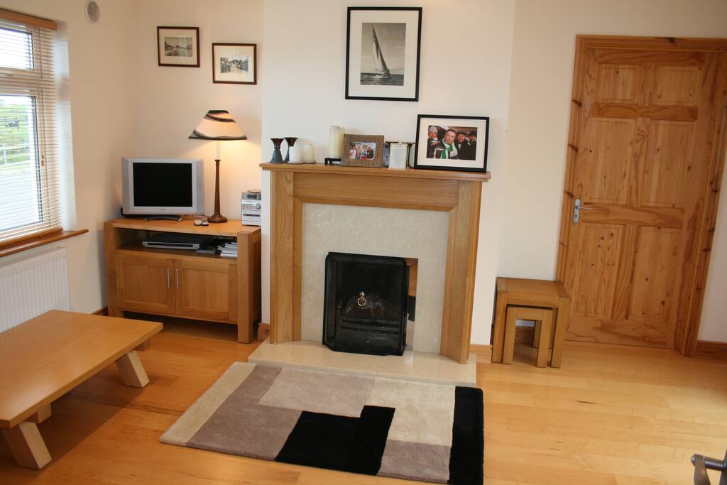 Cosy livingroom with fireplace