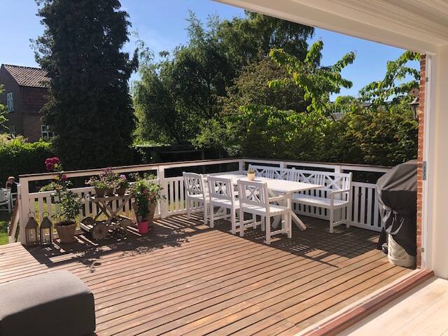 Beautiful house close to the beach and city center gallery image 4