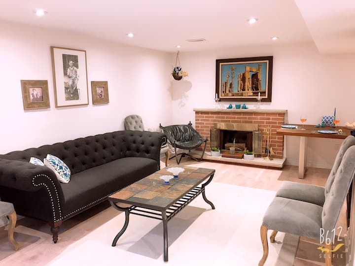 Modern 2bd, Cozy Unit - Toronto