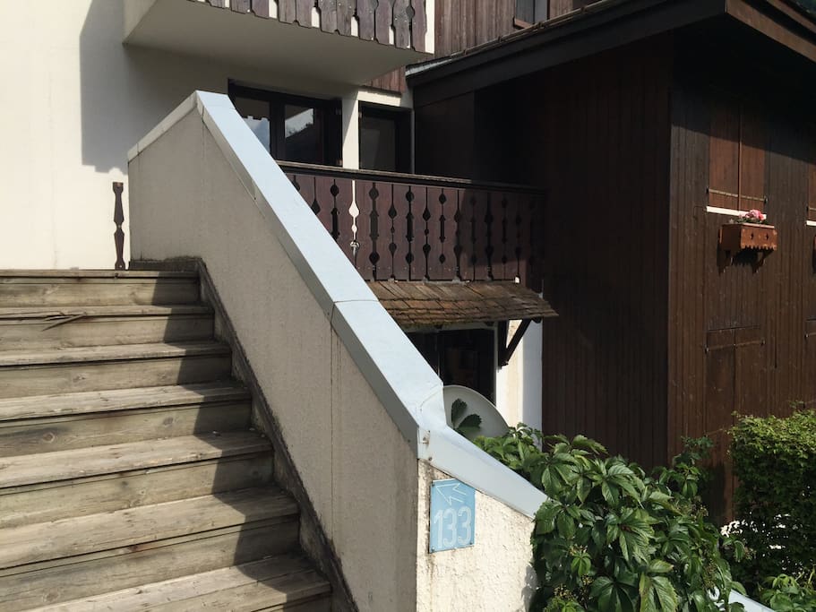 Private Entrance