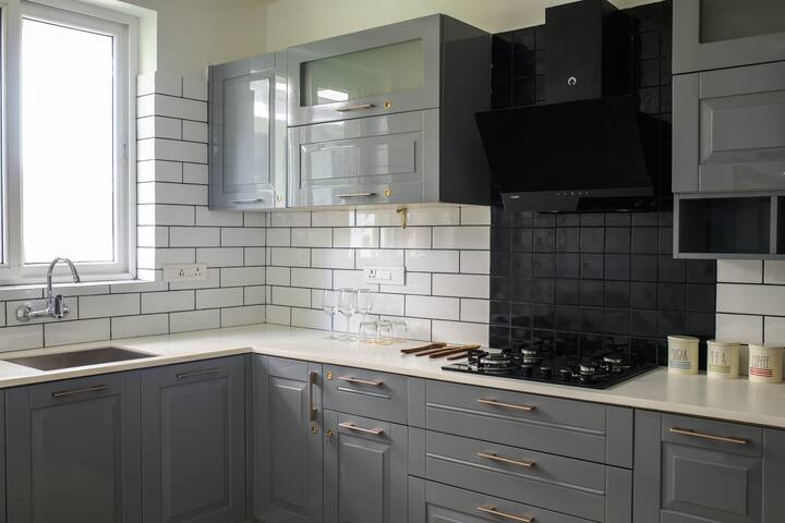 Kitchen: Fully Loaded. Fully Stocked.