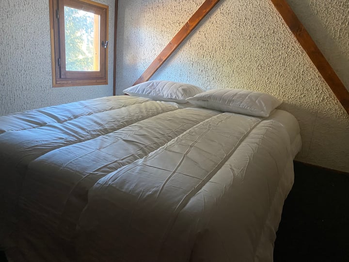 Grand lit Mezzanine 1