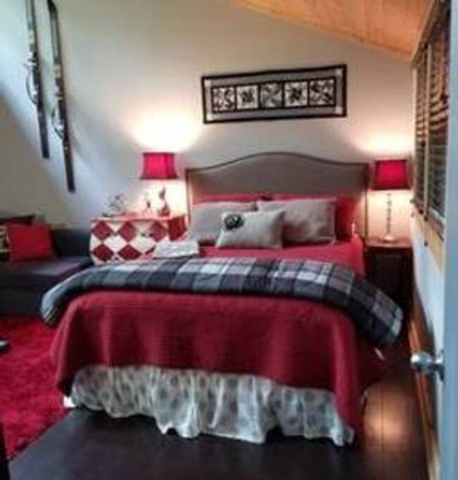 Queen bed