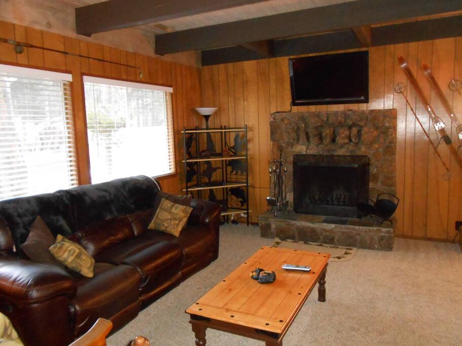 1148A Living Room