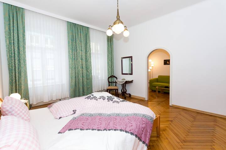 Gabriele’s & Martha’s Apartments gallery image 3