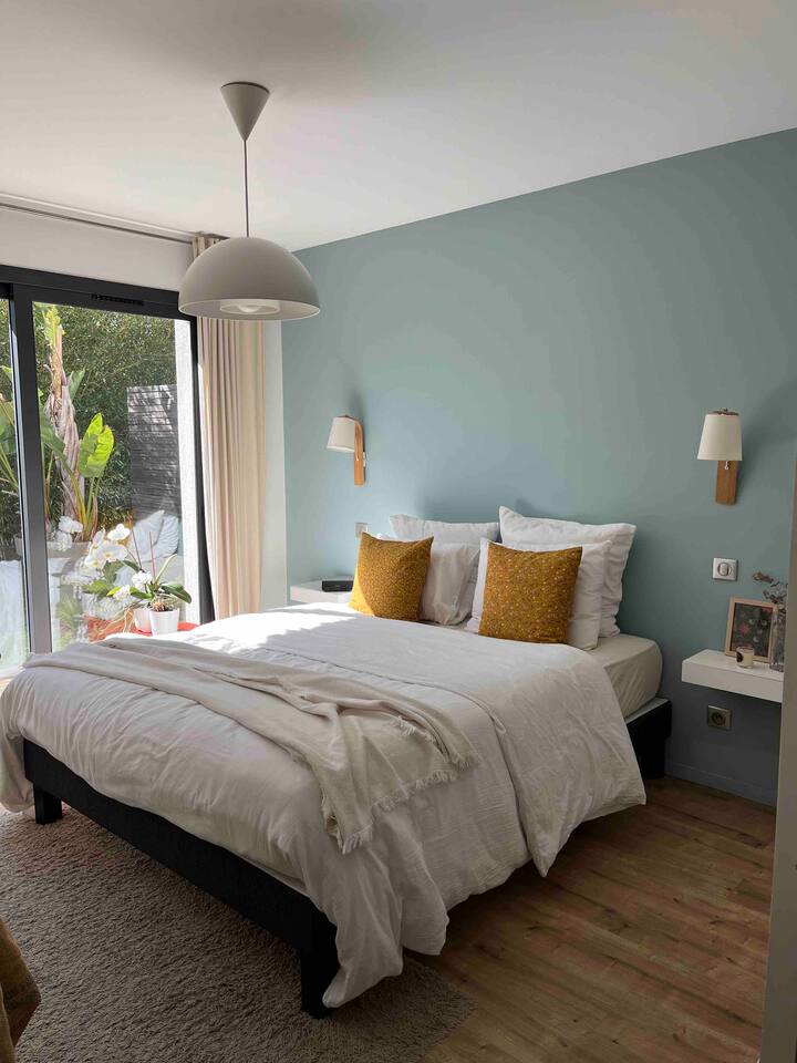 საძინებელი 1