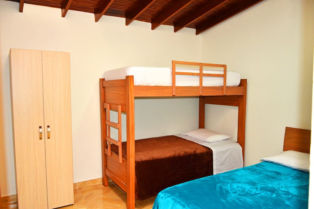 HABITACIÓN CUADRUPLE
