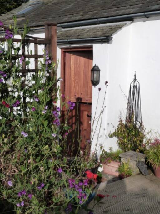 A real Cottage with half door