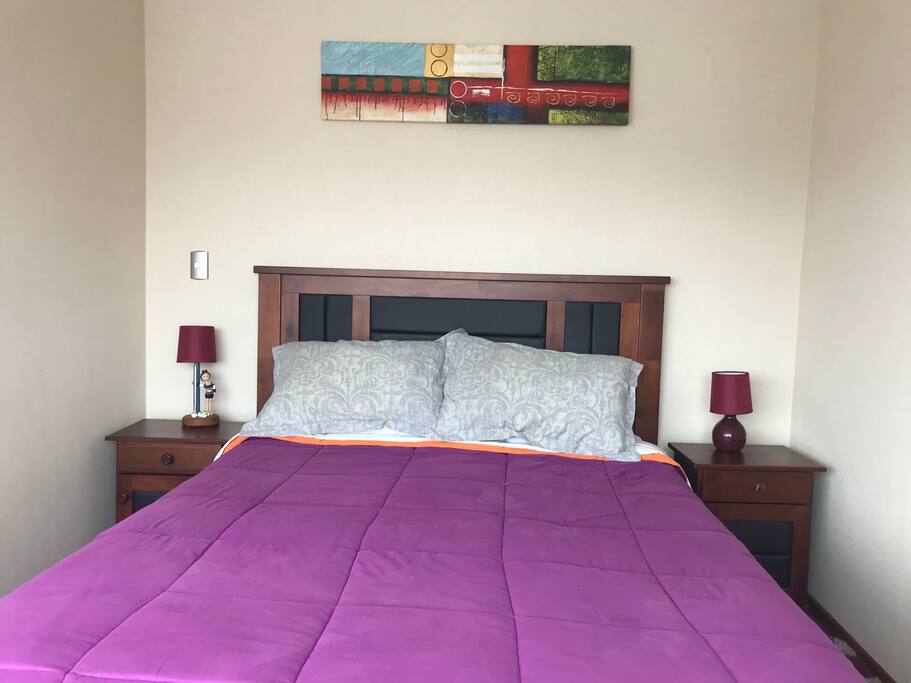 Cómoda cama Matrimonial