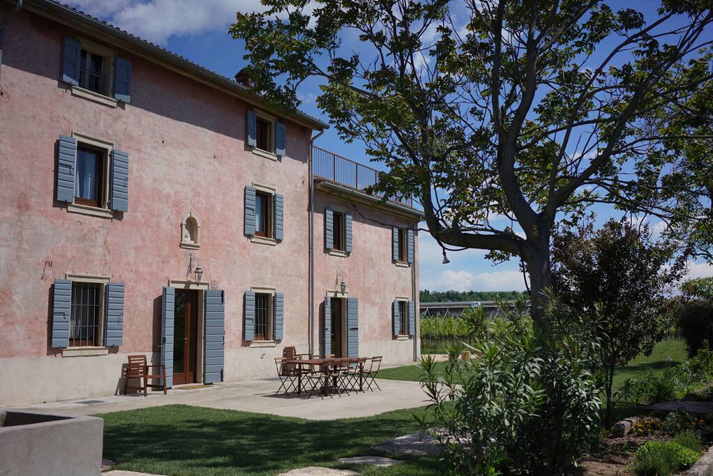 Casa Rosa