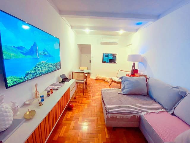 MODERNO 2 QUARTOS PRÓXIMO A PRAIA DO LEBLON