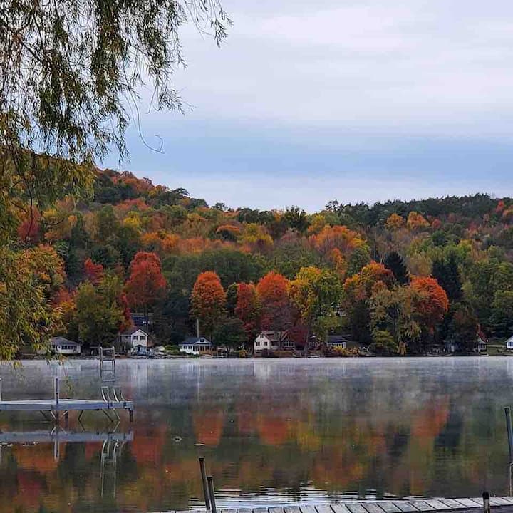 Winding Trails Lake House, Hedges Lake, NY Houses for Rent in Cambridge, New York, United