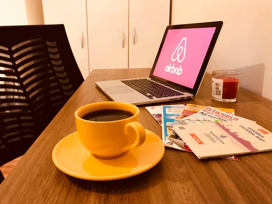 The desk