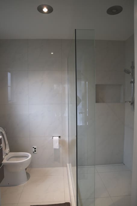 En-suite bathroom