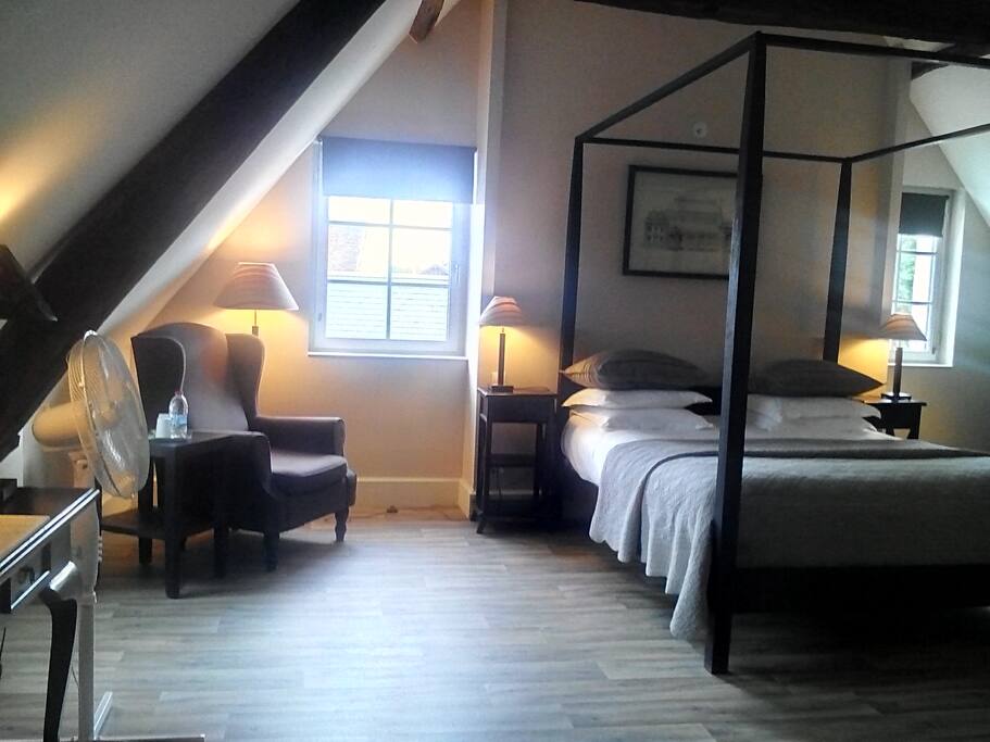Gîte d'Etape Le Presbytère de Beaulieu - Chambre Fleur de Lune