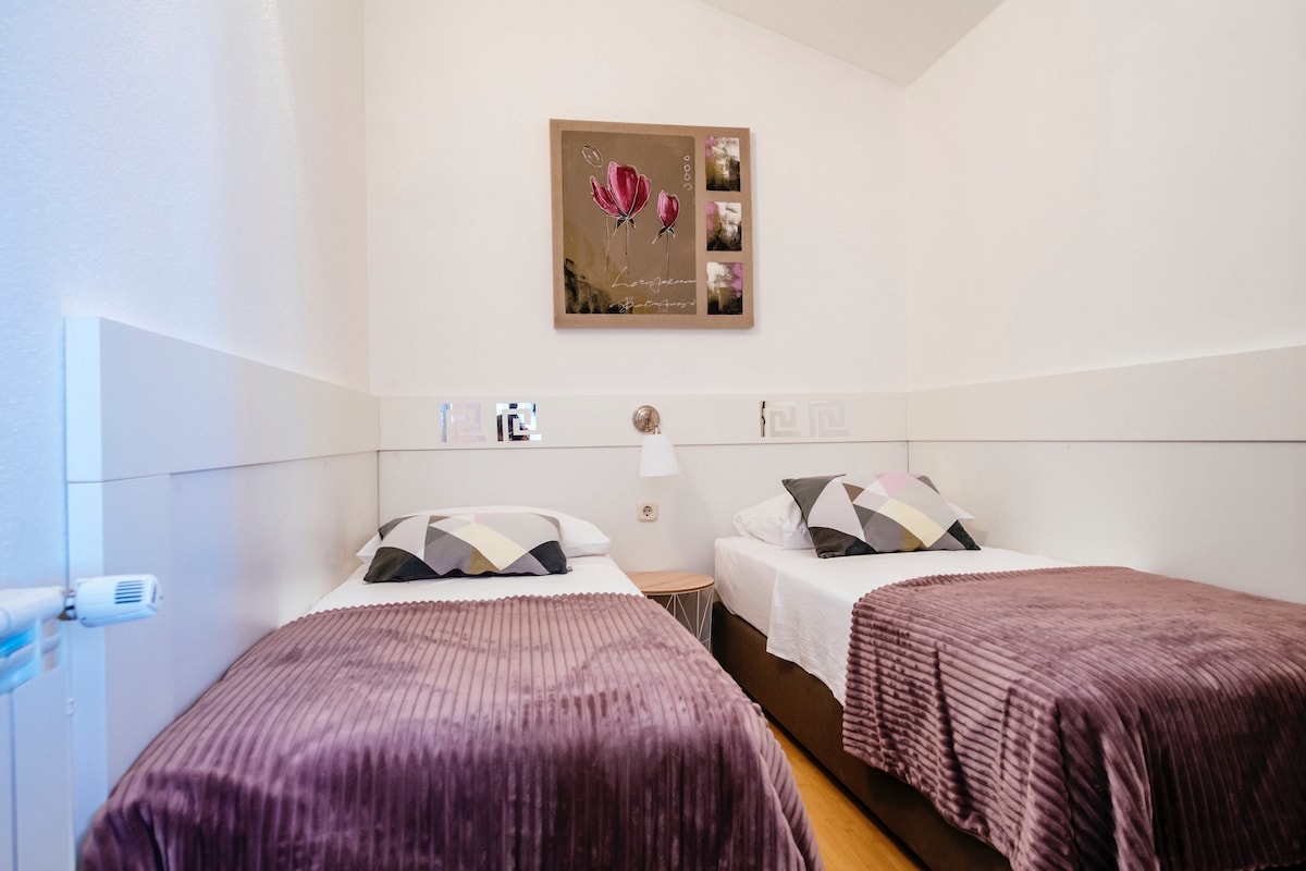 Seaview family apartment