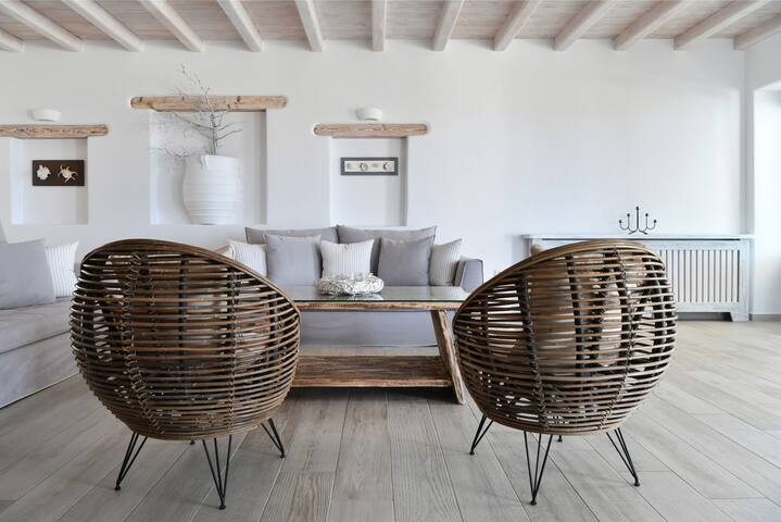 Nisides Villa Kostos gallery image 3