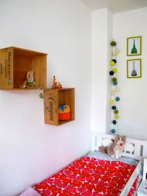 Girl bedroom