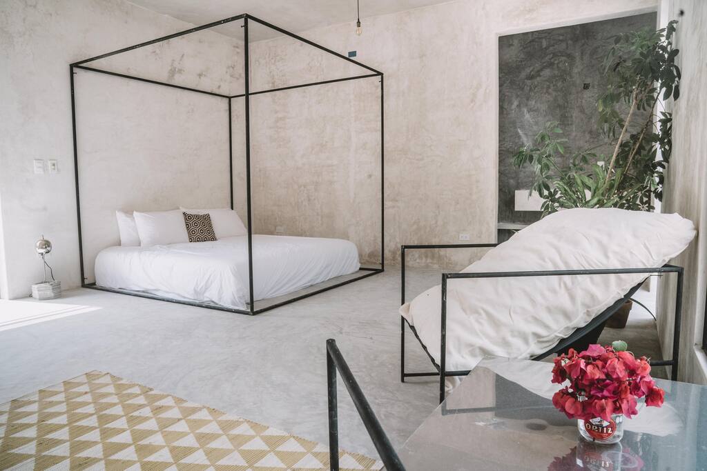 Room 1