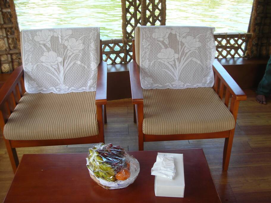 Front Sitting Area