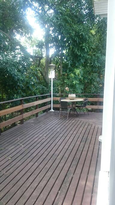 Deck sobre o rio Muriqui